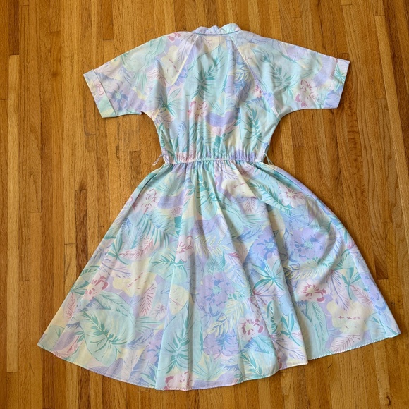 Stunning Vintage 80s pastel tropical shirt dress 💐 - Picture 7 of 13